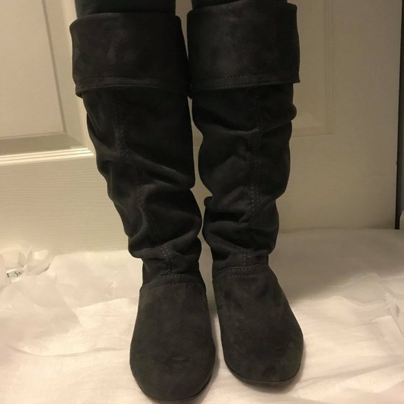 NINEWEST Boots - Picture 4 of 7